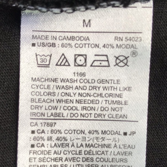 🆕 Banana Republic Twist Designer T-shirt.  NWT! - Picture 4 of 5